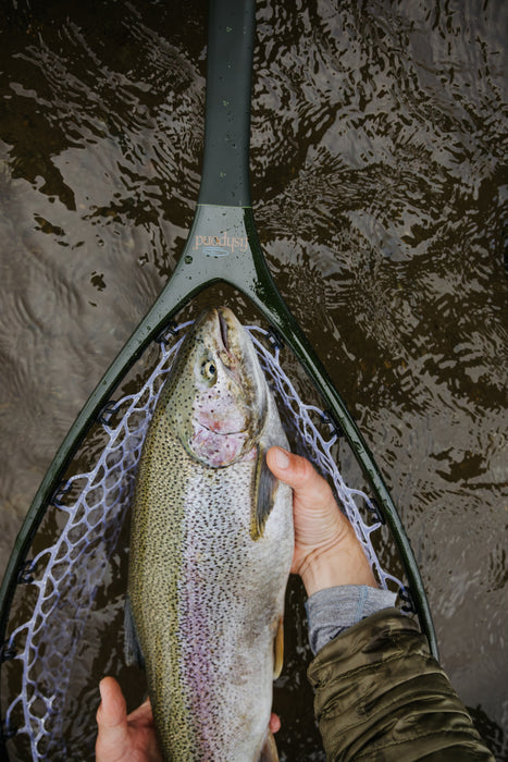 https://redsflyfishing.com/cdn/shop/files/Alaska-outdoor-rainbow-trout-flyfishing-travel-Fishpond-photography-81_467x700.jpg?v=1698869190
