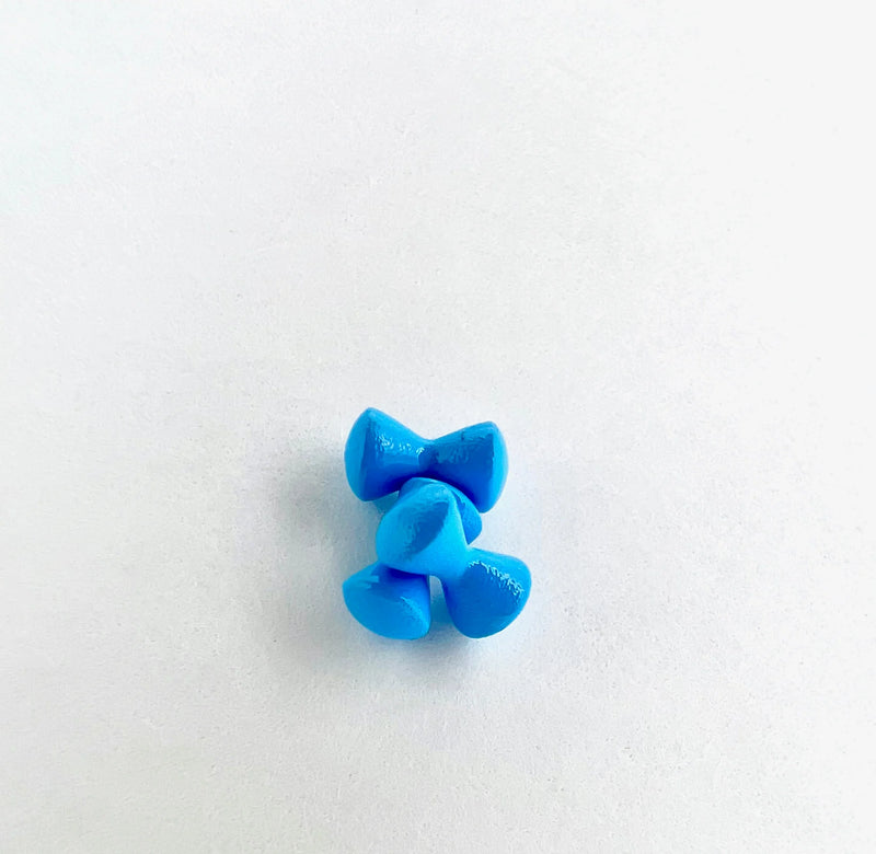 Aqua Flies Intruder Eyes – 4mm in kingfisher blue, ideal for cool-toned flies targeting aggressive fish in clear or glacial water.
