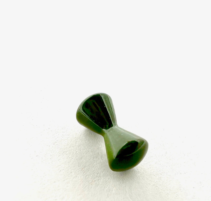 Aqua Flies Intruder Eyes – 4mm in olive, ideal for subtle-toned intruders and sculpin-inspired streamers.