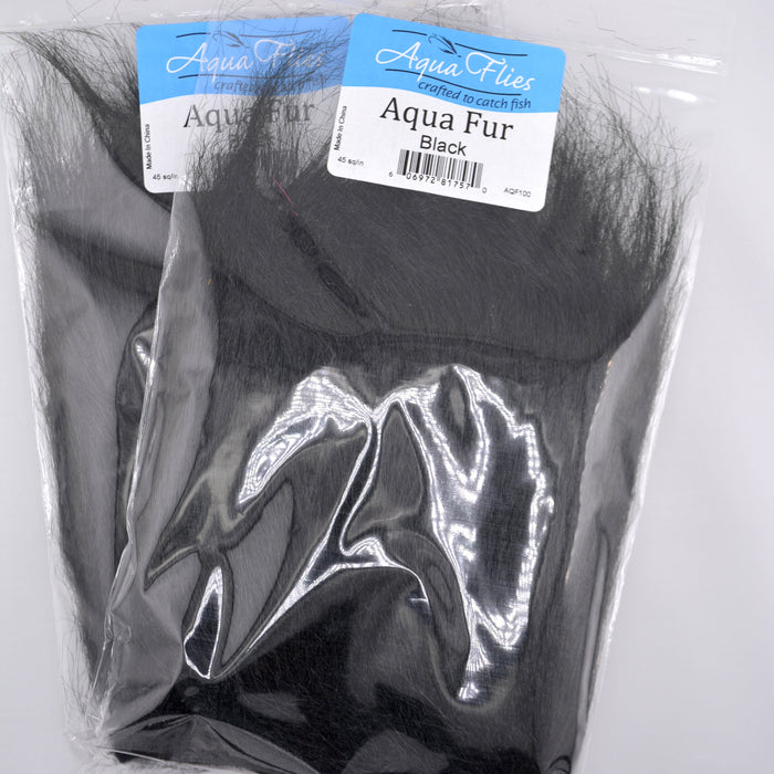 Aqua Fur fly tying material in Black – synthetic dubbing fiber with natural movement and vibrant color.