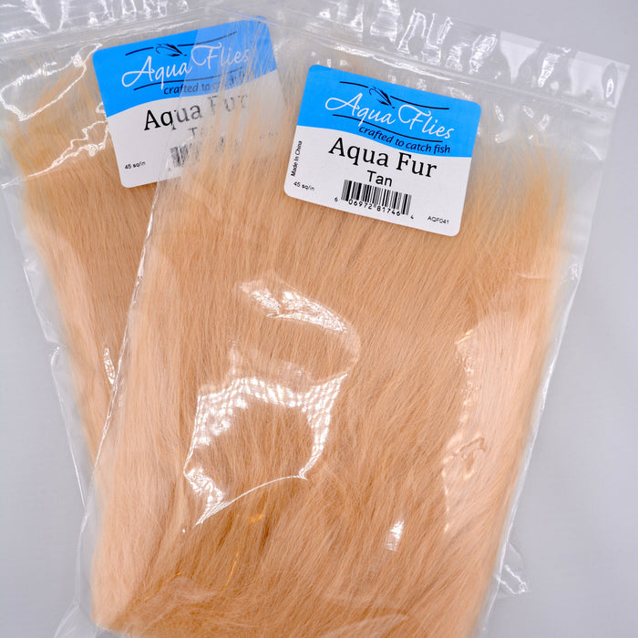 Aqua Fur fly tying material in Tan – synthetic dubbing fiber with natural movement and vibrant color.