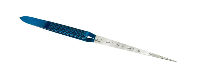 Umpqua Dream Stream Plus dubbing loop tweezer – precision fly tying tool for gripping and spinning materials in dubbing loops with control and consistency.