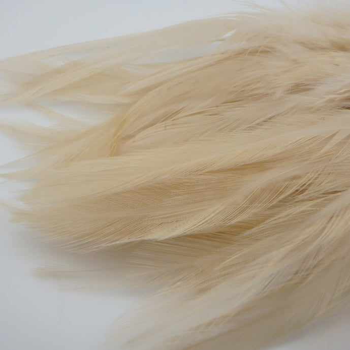 Tan Fish Hunter Saddle Hackle – earthy brown-tan hackle feathers perfect for crayfish, stoneflies, and neutral streamer profiles.