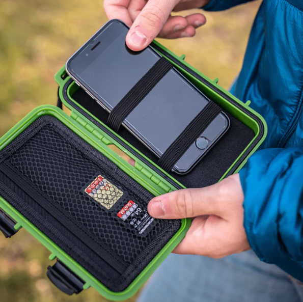Trxstle River Locker Compact Waterproof Case