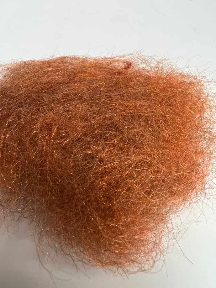 Copper Scud Scud-Lisios Dubbing – warm, copper-tinged blend with soft sheen for ultra-realistic patterns.