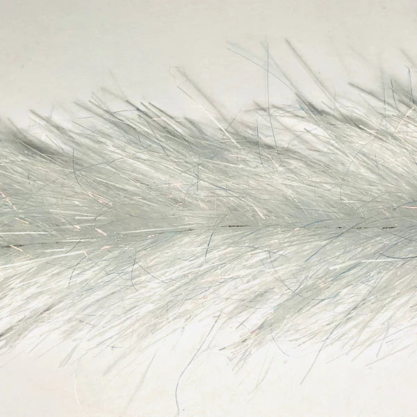 White Just Add H2O Translucy Fly Brush – translucent synthetic dubbing brush perfect for baitfish bellies, streamer heads, and saltwater flies.