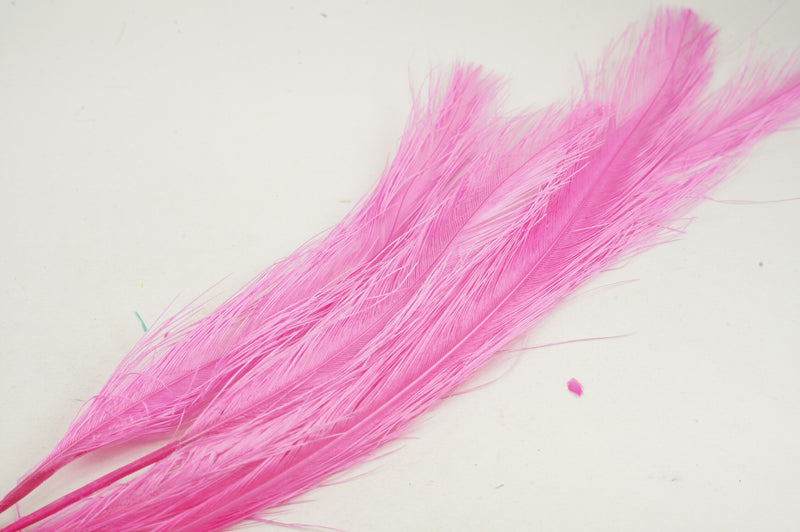 UV2 Raptor Hackle in hot pink – vivid pink hackle excellent for winter steelhead and flashy wet flies.