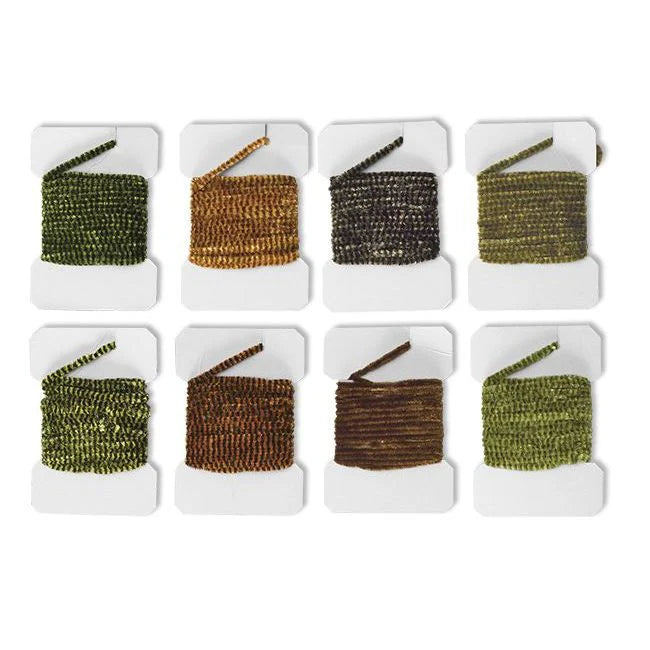 Variegated Medium Chenille by Hareline – two-tone, medium-density chenille ideal for tying stoneflies, buggers, and segmented streamer bodies.