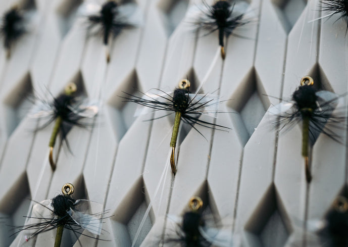Tiemco Dry Fly Hooks - Straight Eye - TMC101 (25PK)